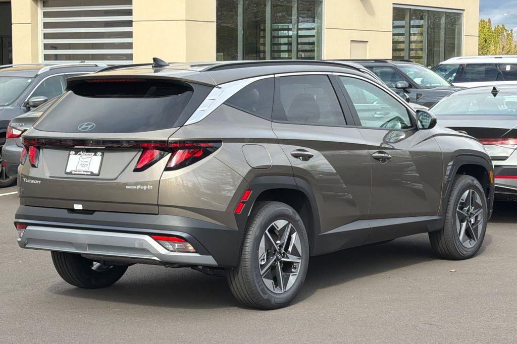 New 2026 Beige Hyundai SEL image 4