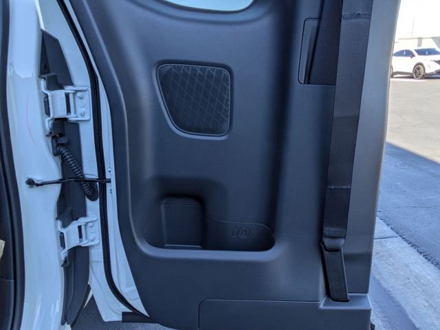 New 2026 Glacier White Nissan King Cab® S image 23