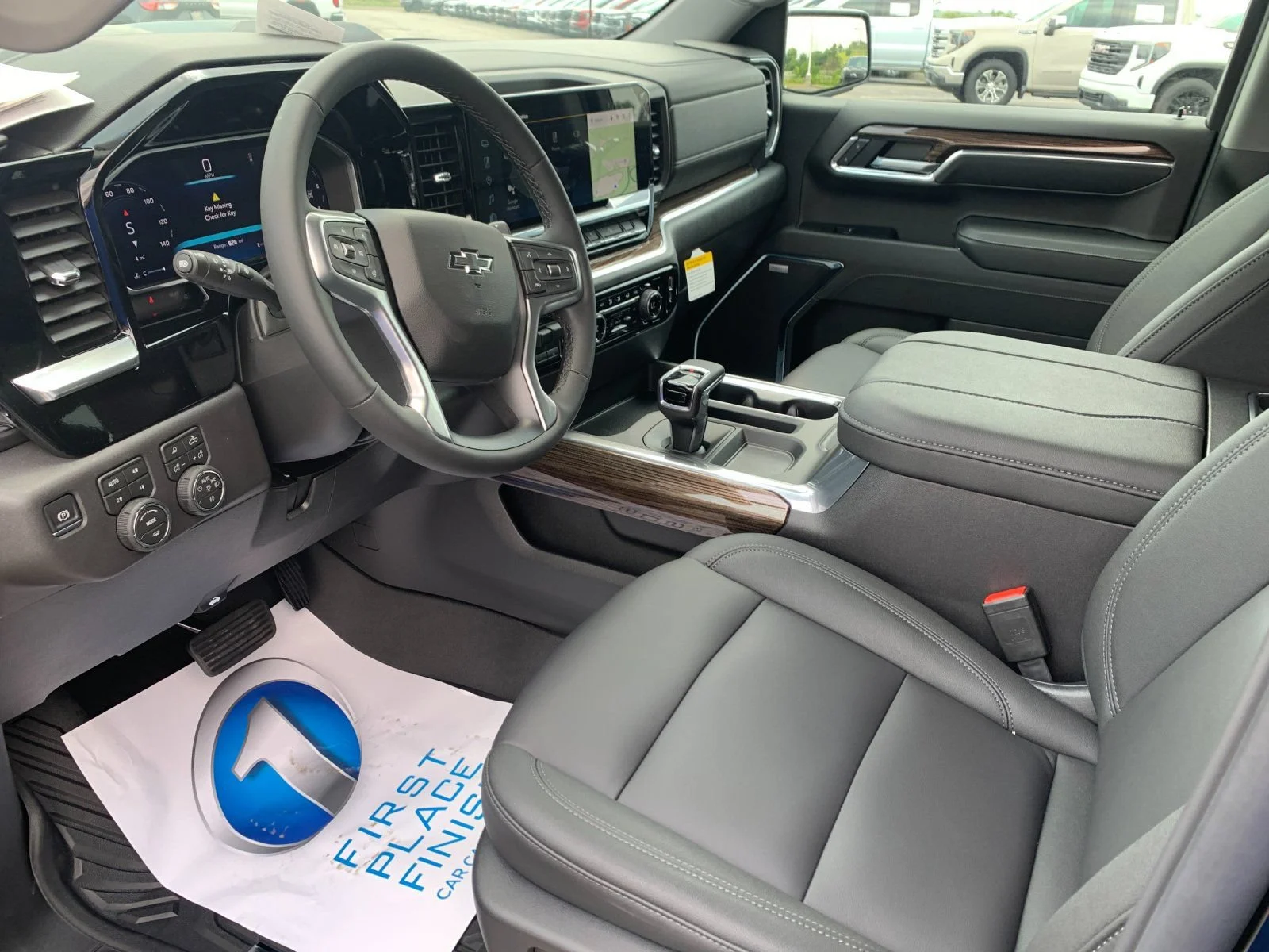 2026 Chevrolet Silverado 1500 LT Trail Boss - Photo 10