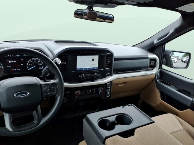 Used 2023 Black Ford XLT image 18