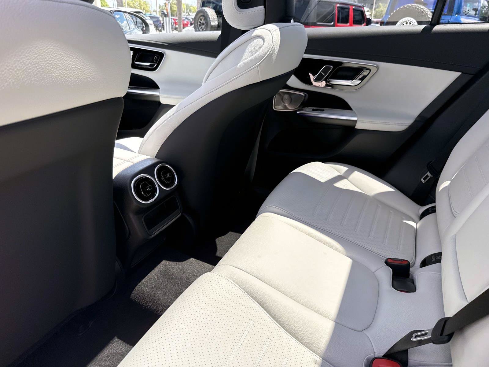 New 2027 Black Mercedes-Benz 300 SUV image 15