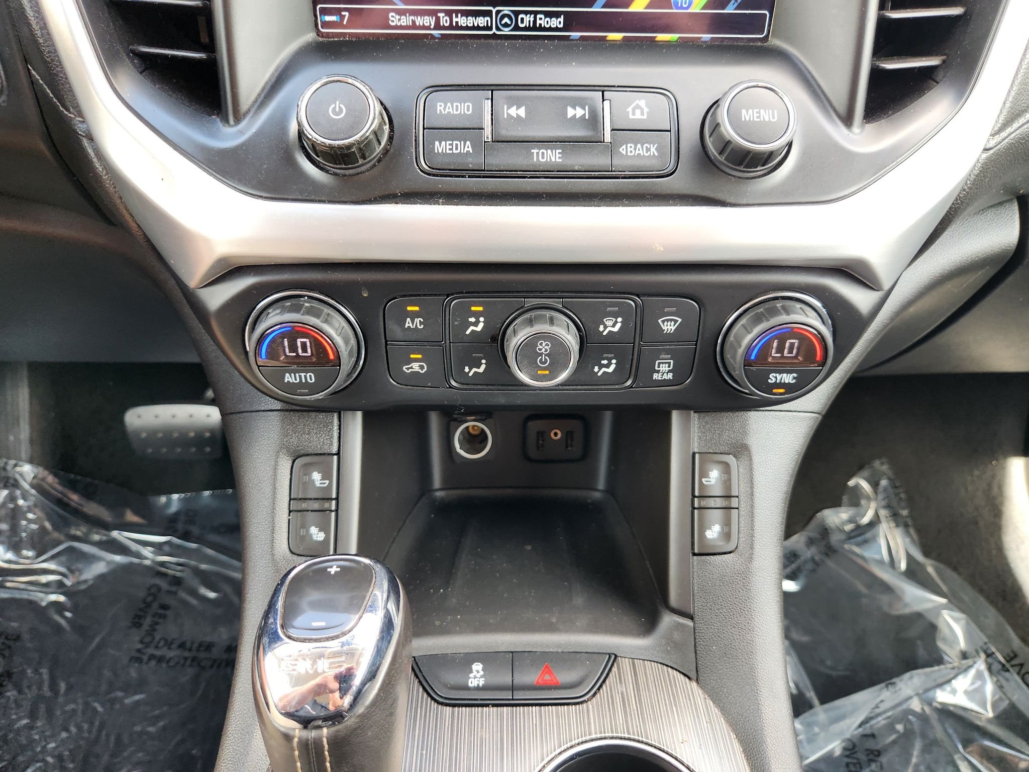 Used 2019 Summit White GMC SLT image 20