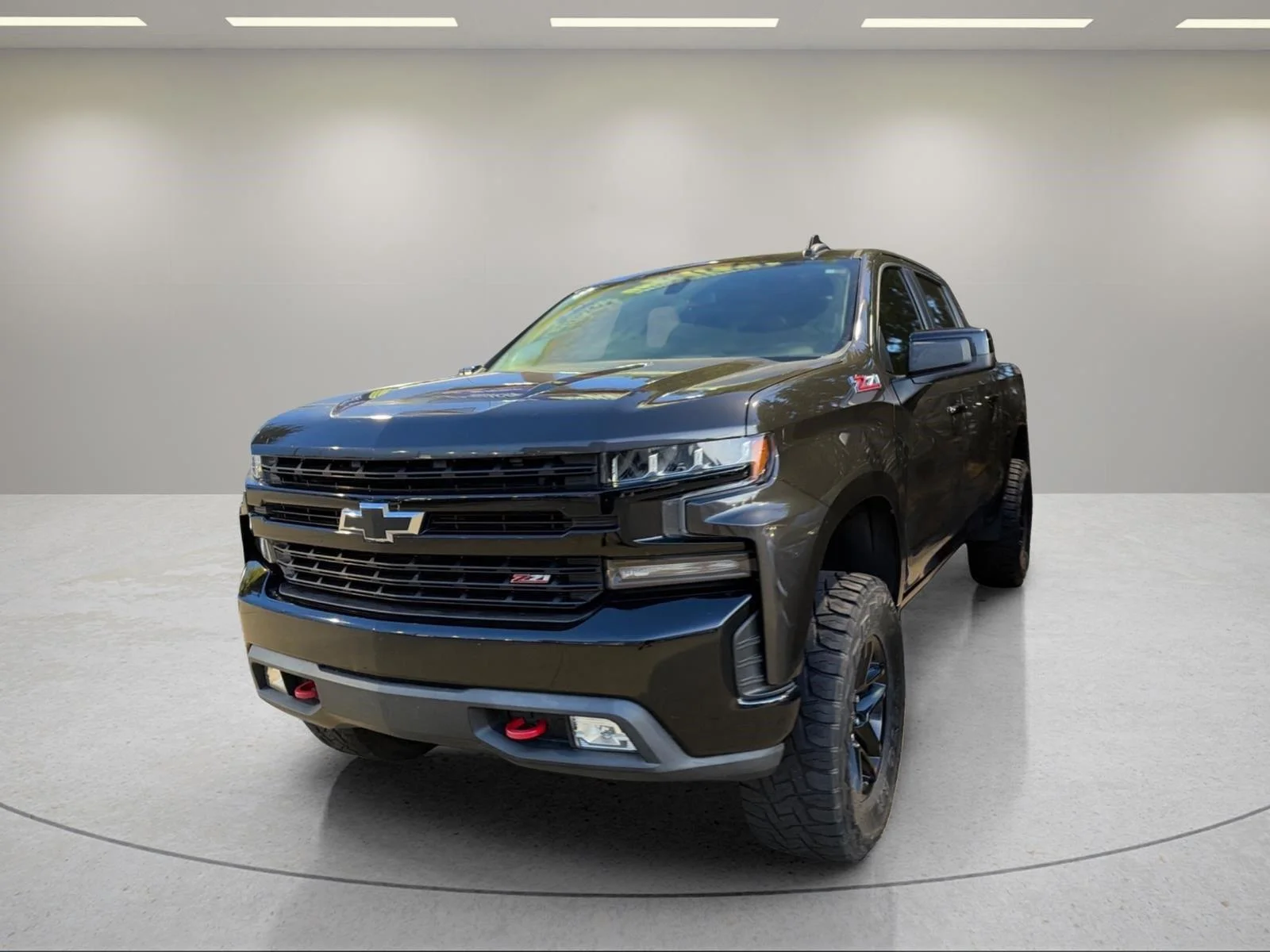 Used 2021  CHEVROLET TRAILBOSSL image 3