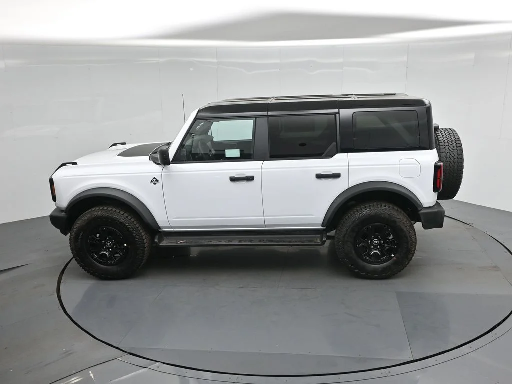 New 2026 Oxford White Ford Outer Banks image 44