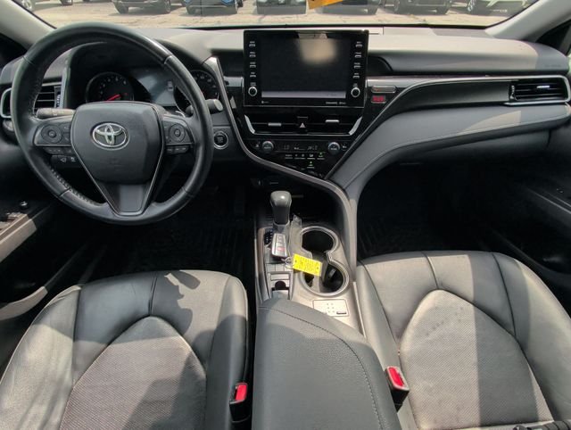 Used 2022  Toyota XSE image 26