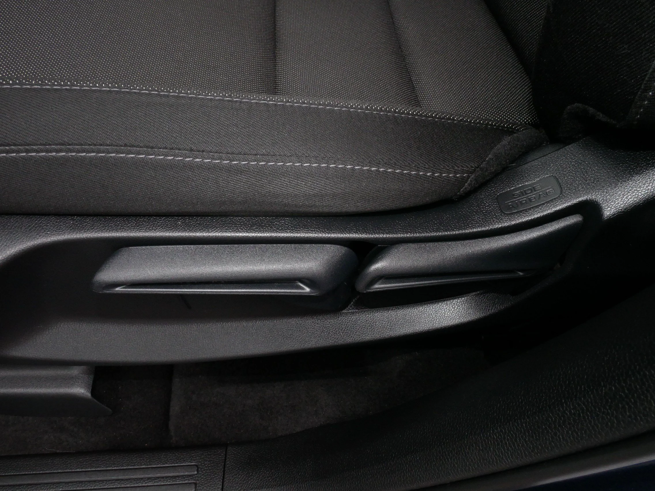 2024 Honda CR-V LX - Photo 52