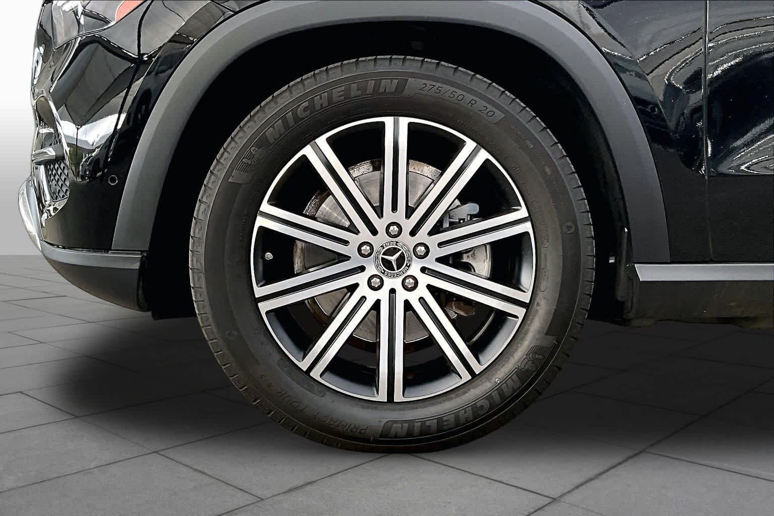 Certified Used 2026 Black Mercedes-Benz GLE 350 image 11