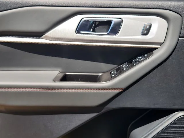 New 2026 Agate Black Metallic Ford Active image 23
