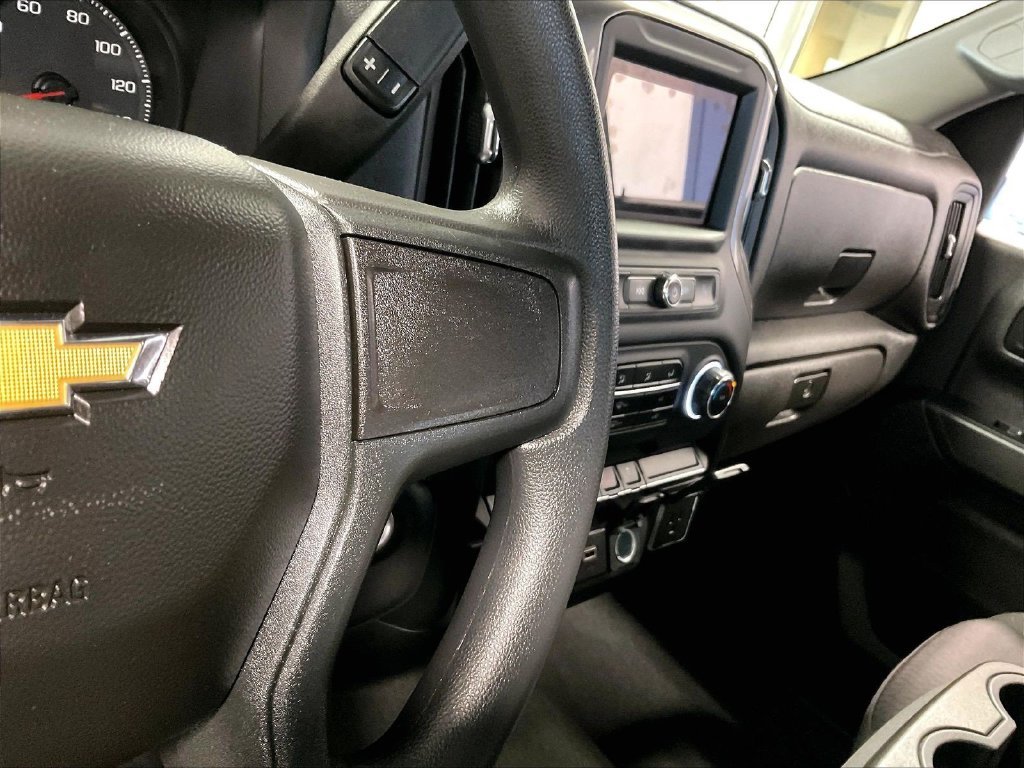 Used 2023 Gray Chevrolet Custom image 23