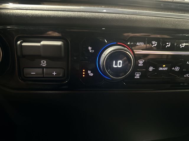 Used 2024 Gray Chevrolet LT image 34