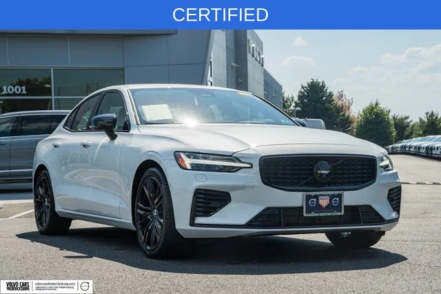 2023 Volvo S60 T8 Recharge Plus Black Edition AWD's photo