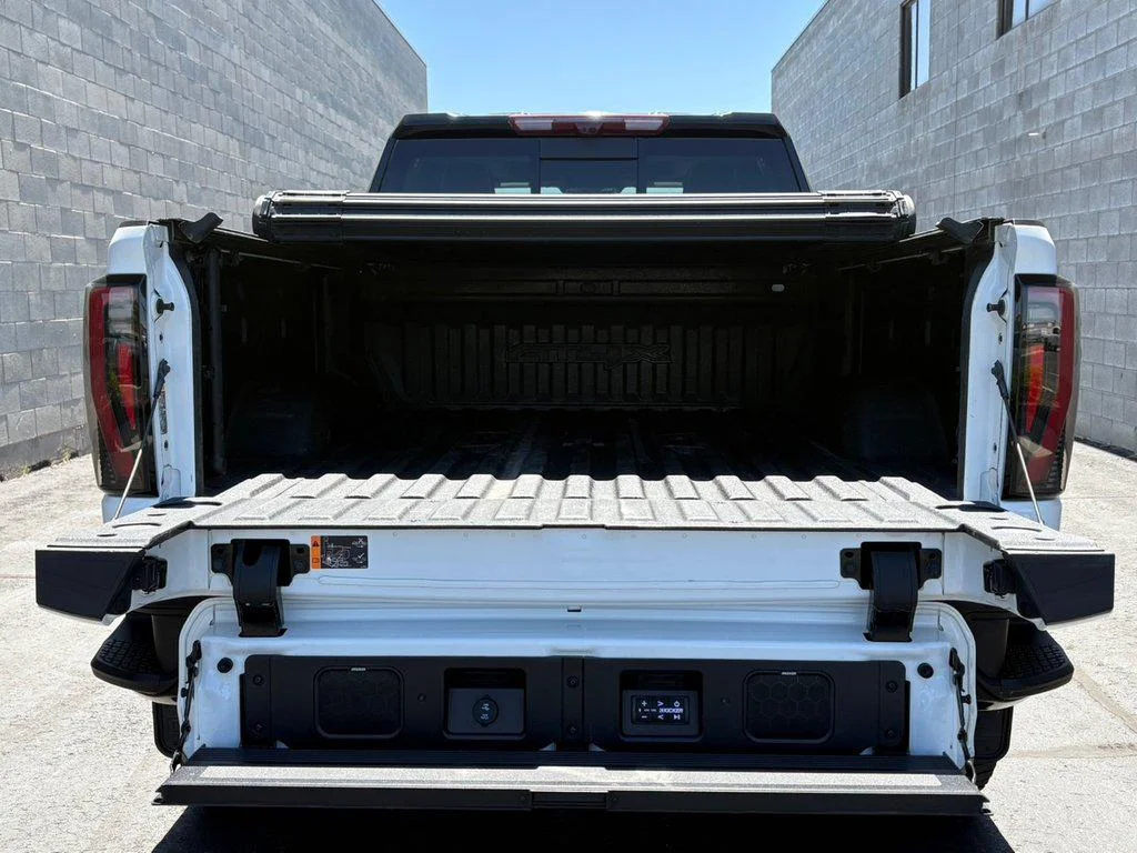 2024 GMC Sierra 2500HD AT4X - Photo 25