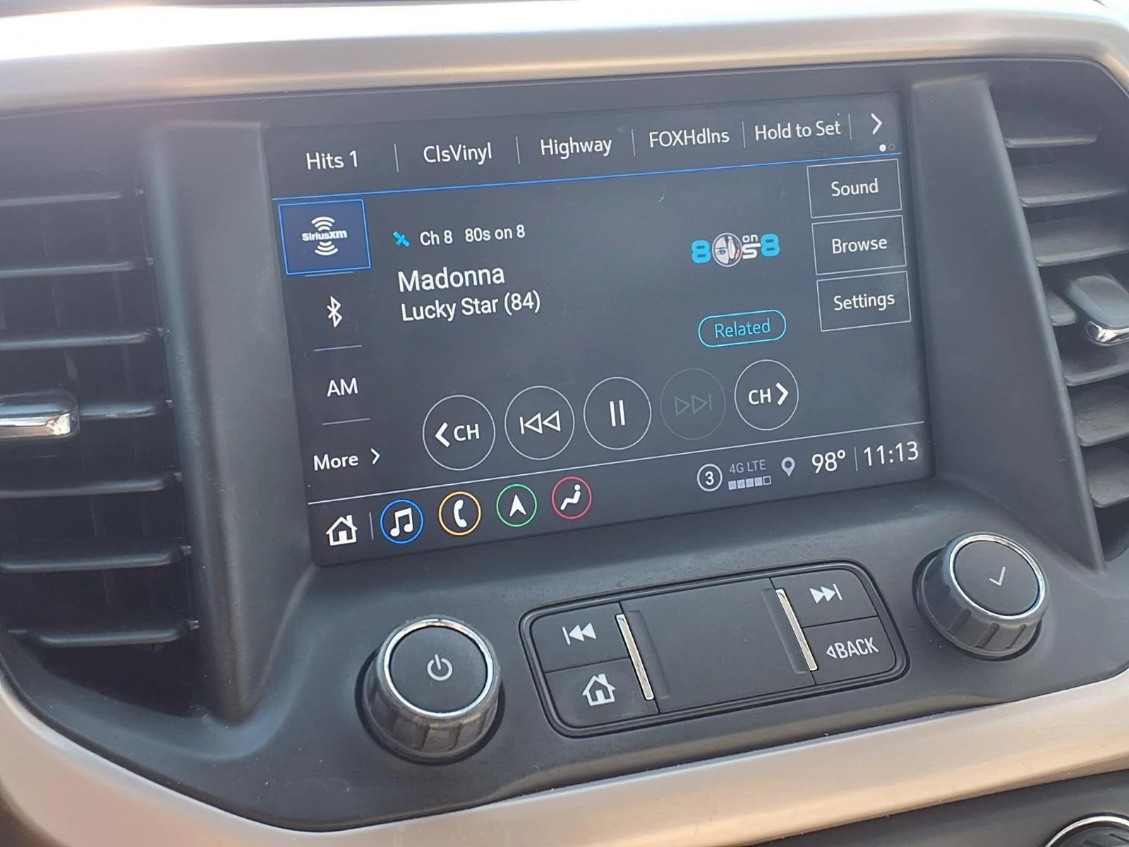 Used 2023 Summit White GMC Denali image 10