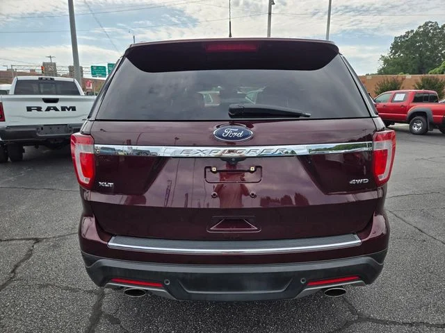 Used 2018 Red Ford XLT image 7