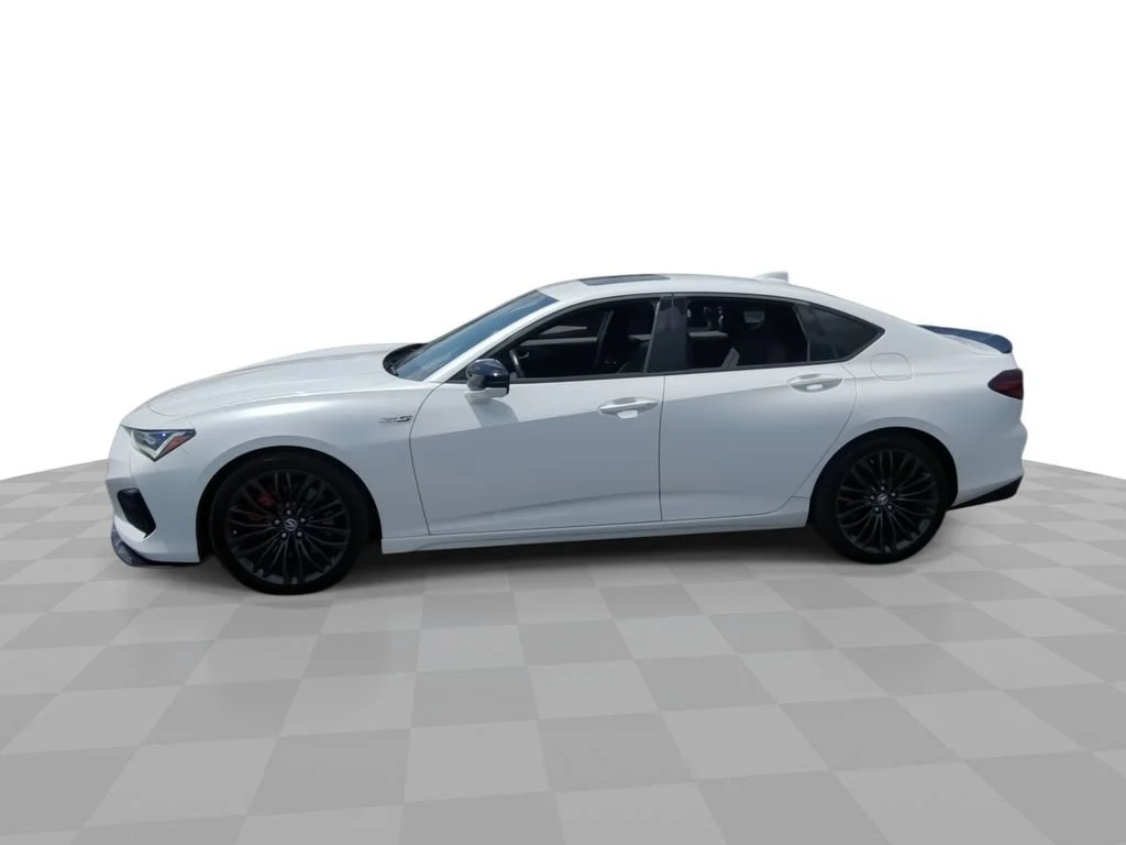 Used 2021 White Acura Type S image 4
