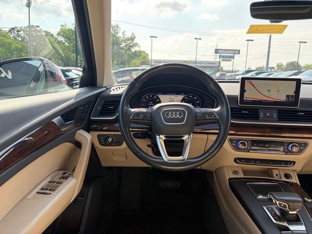 Used 2018 Matador Red Metallic Audi 2.0T image 3