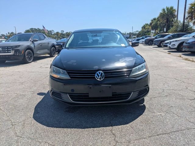 Used 2014 Black Volkswagen 1.8T SE image 8