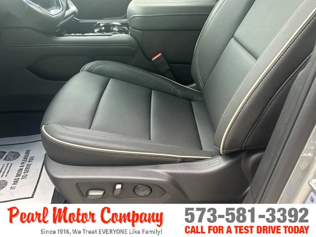 2026 GMC Yukon XL Elevation - Photo 10