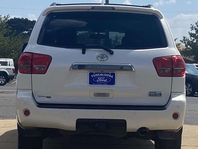 Used 2014 White Toyota Platinum image 4