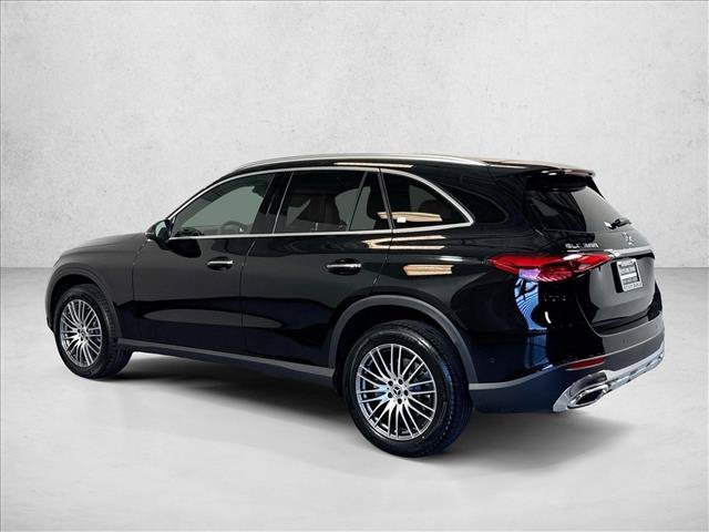 New 2026 Black Mercedes-Benz GLC 300 image 37