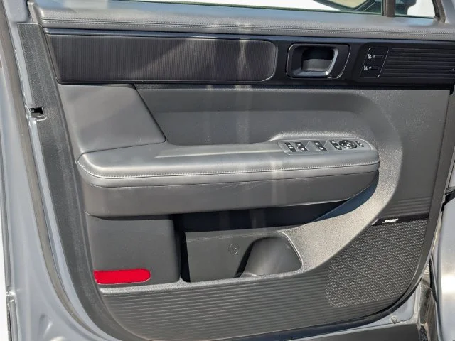 Used 2025 Gray Hyundai Calligraphy image 12