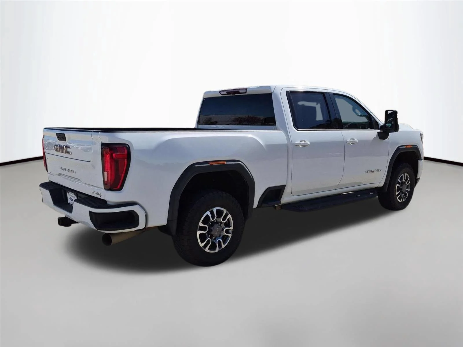 Used 2022 Summit White GMC AT4 image 5