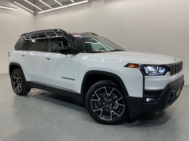 New 2026 Bright White Clear-Coat Exterior Paint Jeep Overland image 2