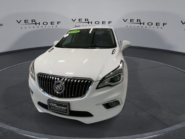 Used 2018 Summit White Buick Essence image 3