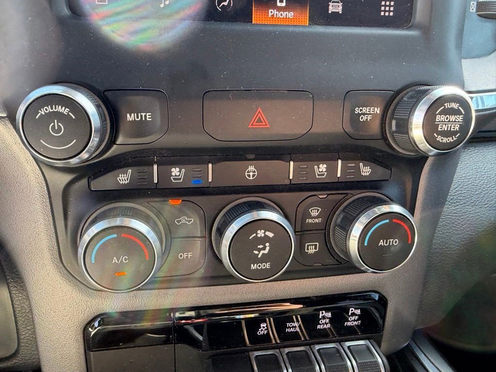 Used 2022 Patriot Blue Pearlcoat Ram Laramie image 16