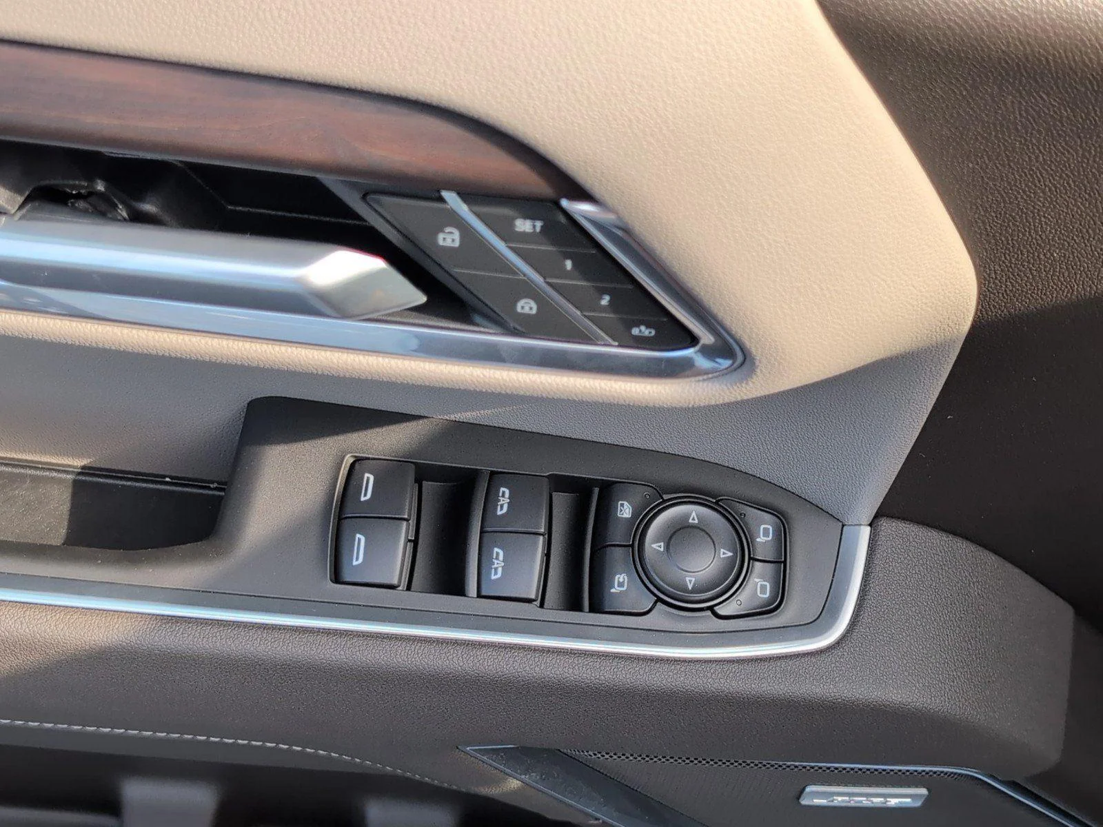 New 2026 Summit White GMC SLT image 17