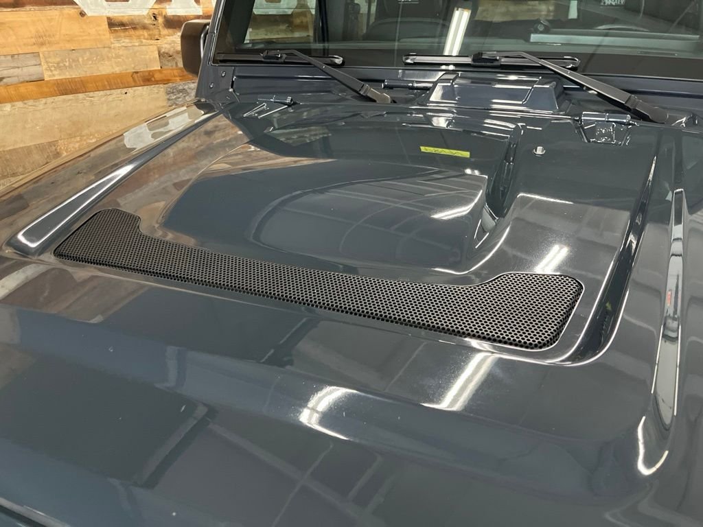 Used 2017 Rhino Clearcoat Jeep Unlimited Rubicon image 9