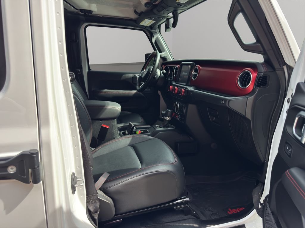Used 2023 Bright White Clearcoat Jeep Rubicon image 17