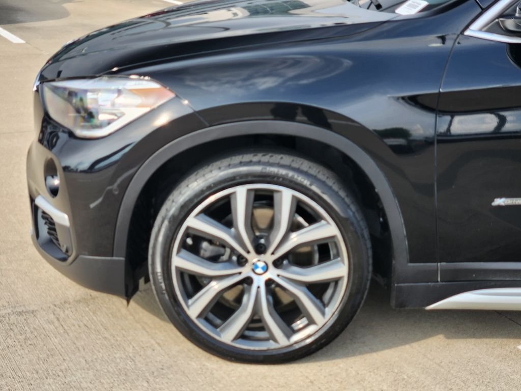 Used 2017 Jet Black BMW xDrive28i image 8