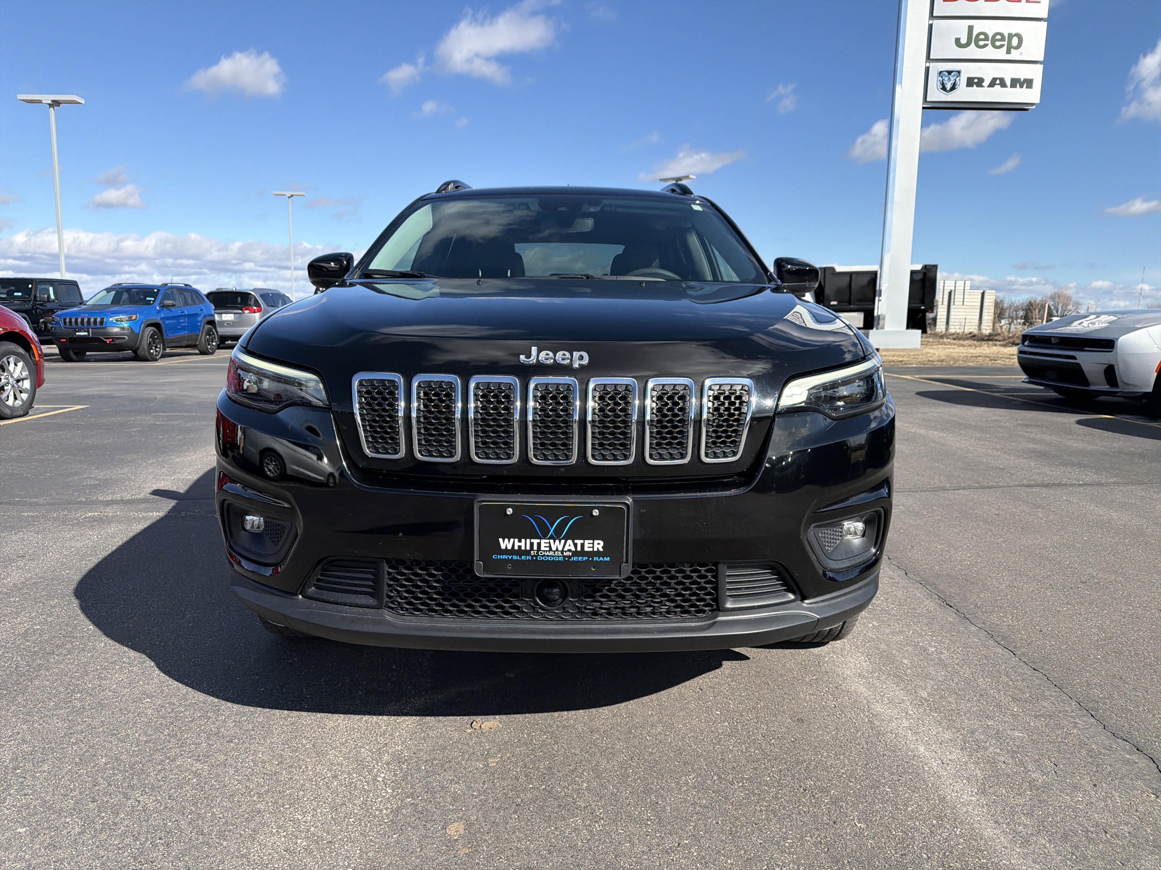 Used 2022 Jeep Cherokee Latitude Lux with VIN 1C4PJMMX3ND546768 for sale in Saint Charles, Minnesota