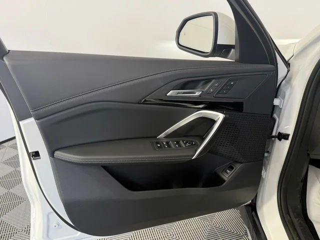 2025 BMW X1 XDrive28i - Photo 26