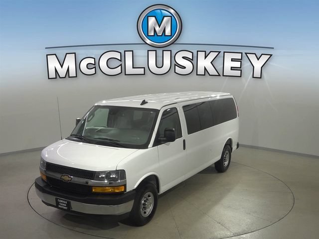 2025 Chevrolet Express Passenger LT - Photo 17