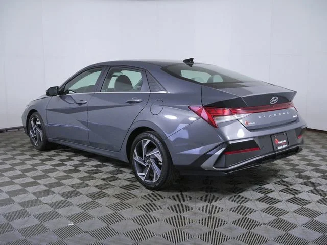 Used 2024 Gray Hyundai Limited image 6
