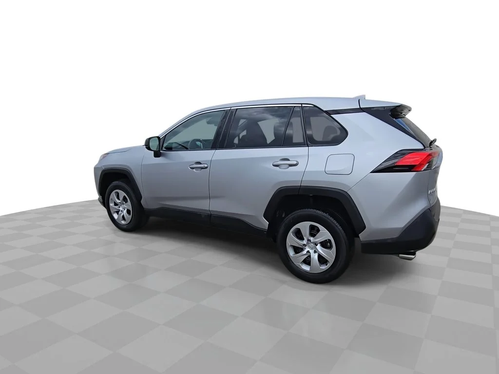 Used 2023 Silver Toyota LE image 6