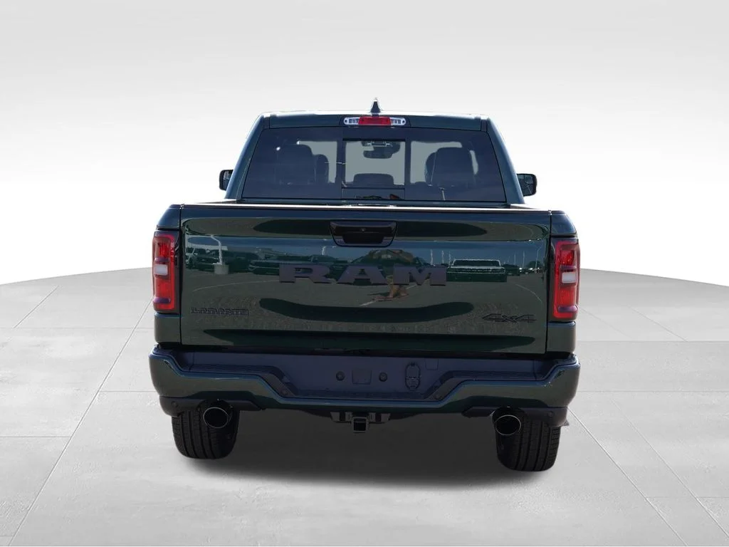 New 2026 Serrano-Green Metallic Exterior Paint RAM Laramie image 4