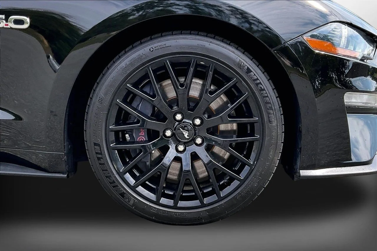 Certified Used 2020 Black Ford GT image 31