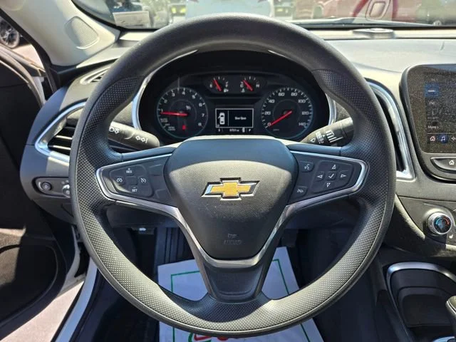 Used 2020 SUMMIT WHITE Chevrolet LT image 32