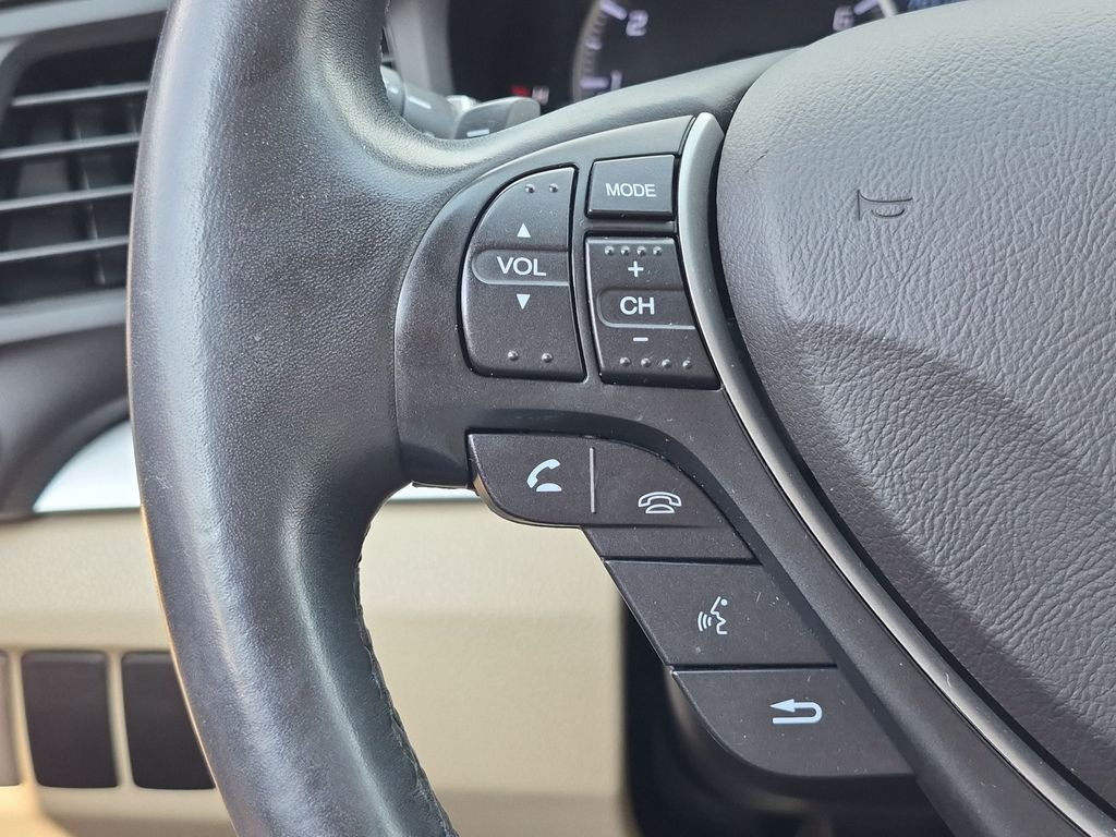 Used 2016 White Acura 2.4L image 21