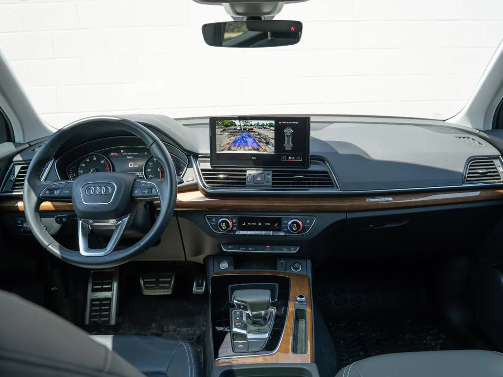 Used 2024 White Audi  image 21