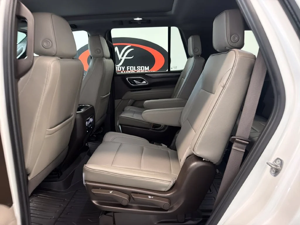 Used 2022 White GMC SLT image 14
