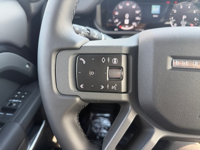New 2026 Santorini Black Land Rover S image 22