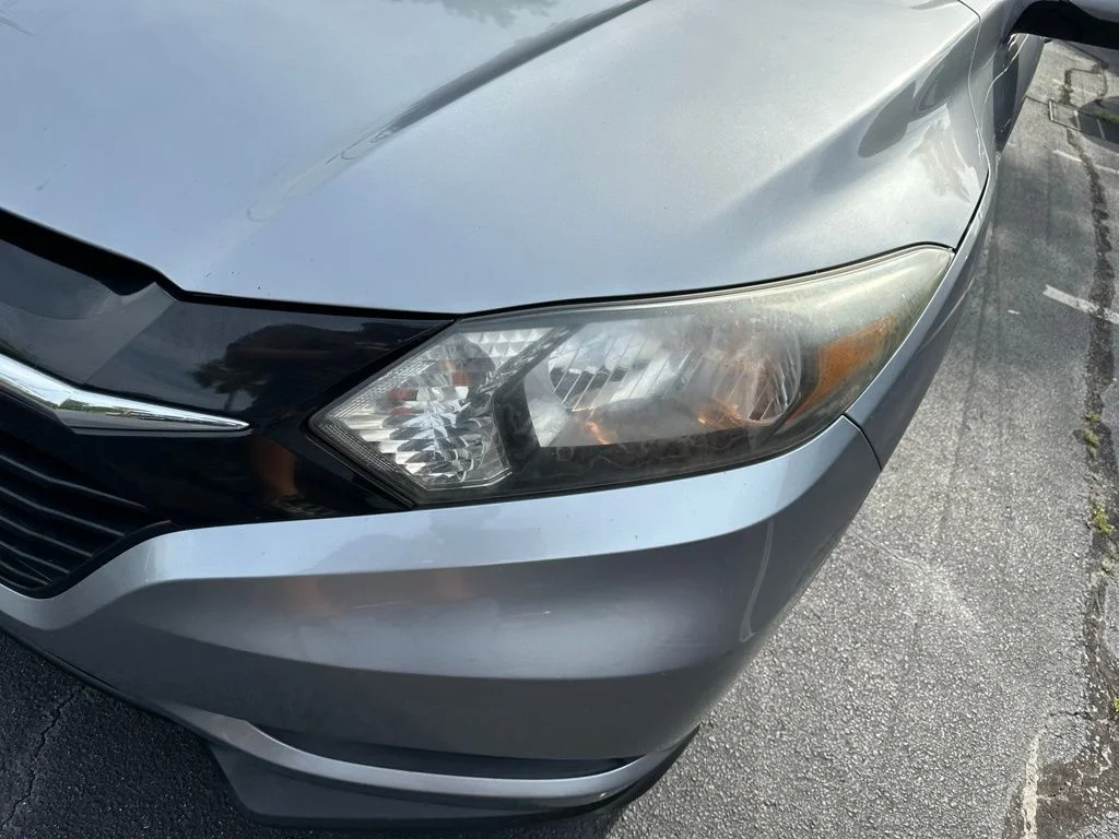 Certified Used 2018 Silver Metallic Honda LX image 9