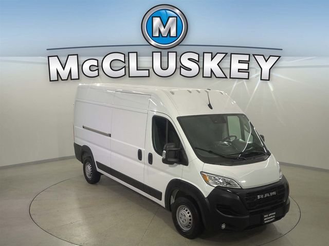 Used 2025 White Ram High Roof image 33