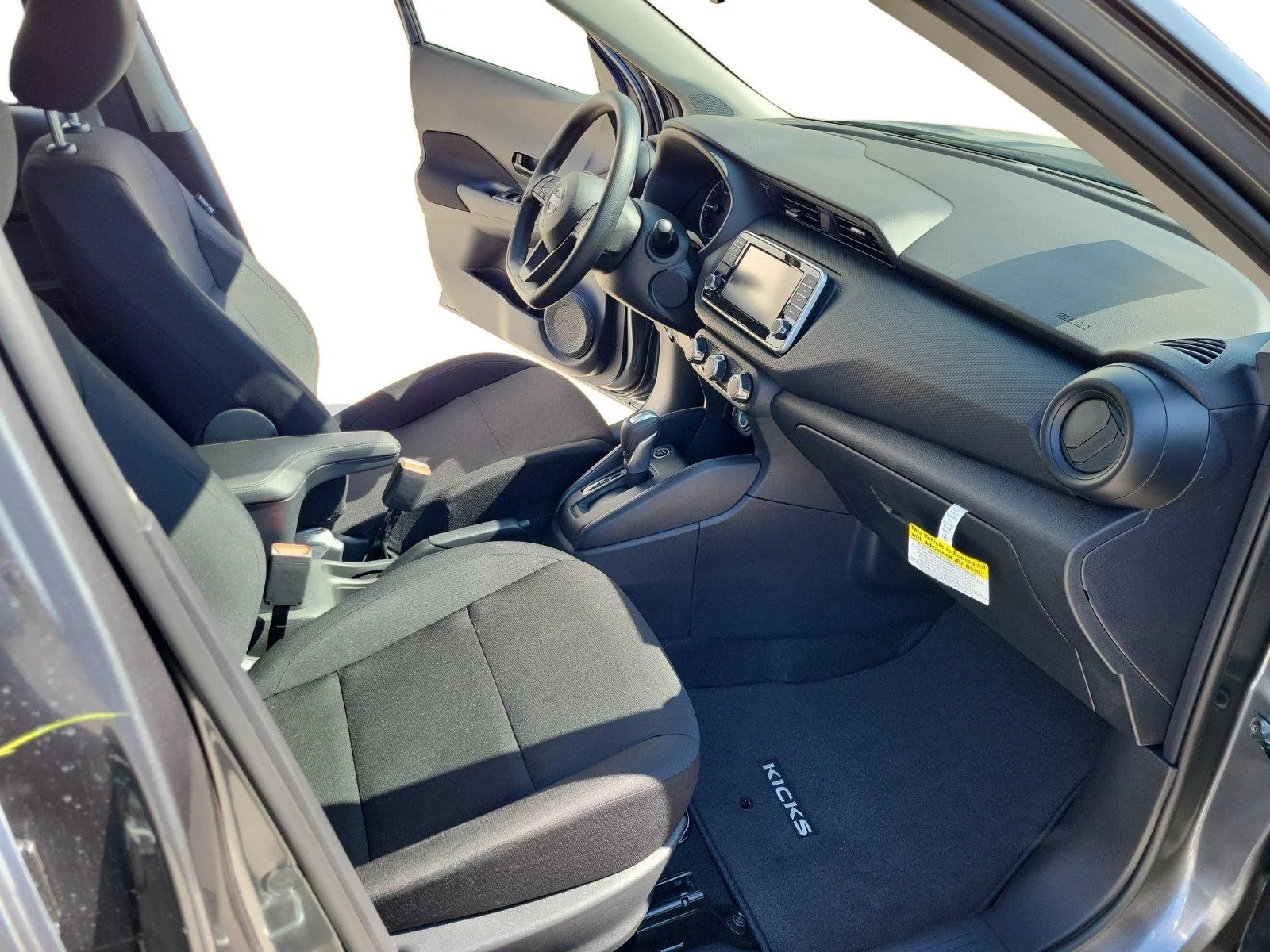 Certified Used 2025 Gun Metallic Nissan S image 22