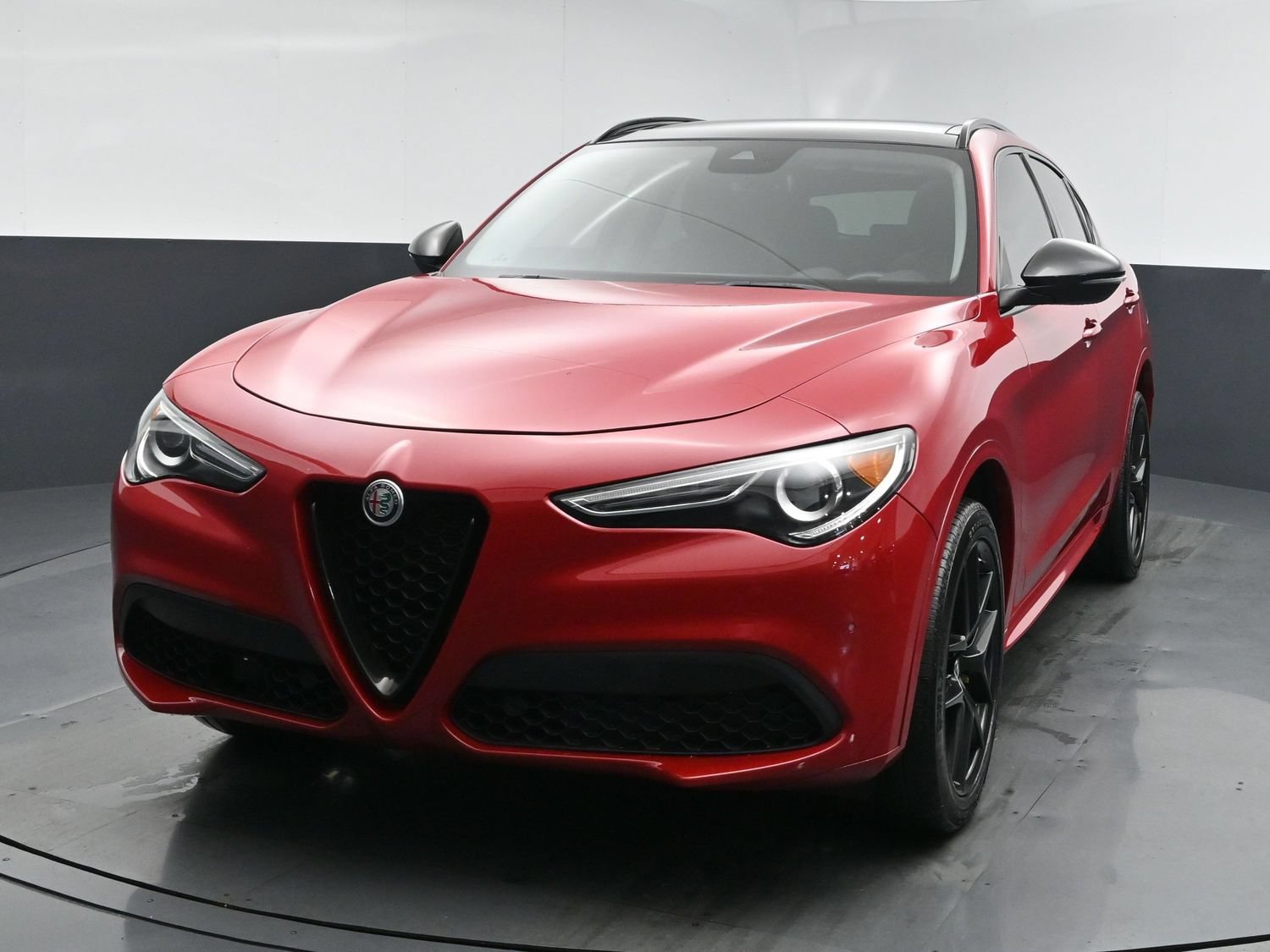 Used 2021 Alfa Rosso Alfa Romeo Ti image 20