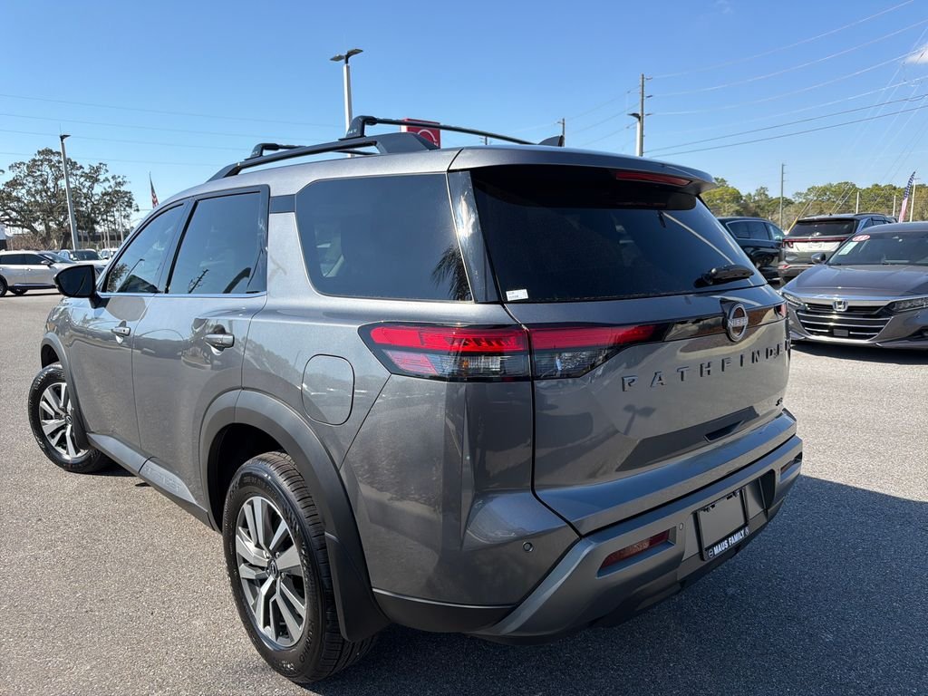New 2026 Nissan Pathfinder SL 4D Sport Utility